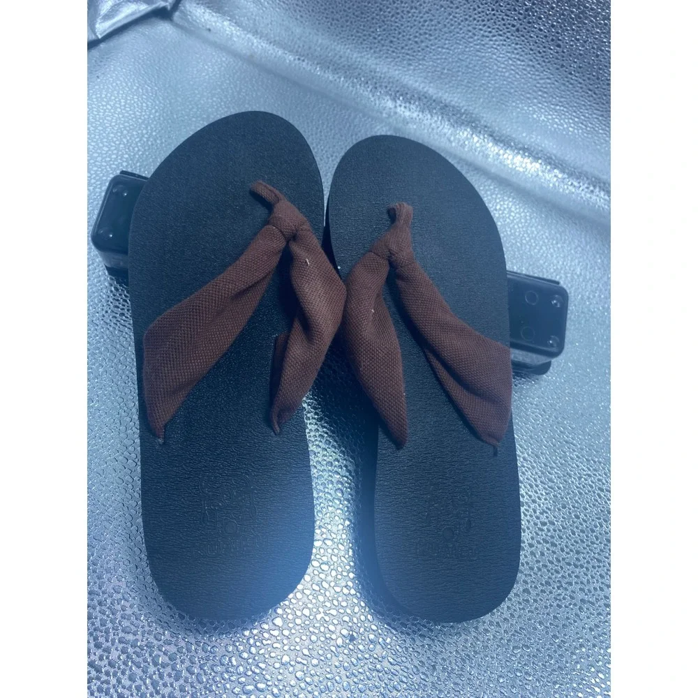 Kuailu Yoga Mat Flip Flops Brown Fabric Strap Cushioned Sandals Mens 9 Womens 11